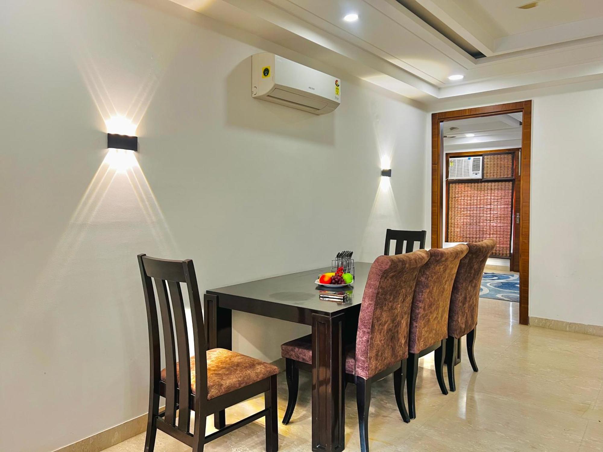 Bedchambers Serviced Apartments, Ardee City Gurgáon Kültér fotó