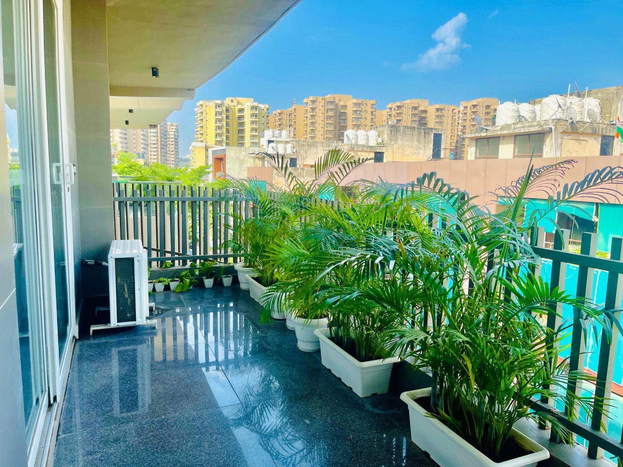 Bedchambers Serviced Apartments, Ardee City Gurgáon Kültér fotó